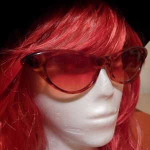 Vintage cat eye sunglasses